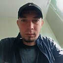 Знакомства: Виктор, 24 года, Салехард