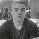 Знакомства: Максим, 20 лет, Луганск