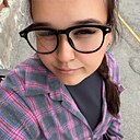 Знакомства: Александра, 22 года, Хабаровск