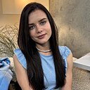 Знакомства: Алина, 23 года, Владимир