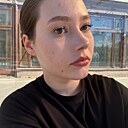 Знакомства: Ксюша, 18 лет, Санкт-Петербург