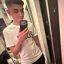 Знакомства: Алексей, 26 лет, Киев