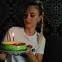 Знакомства: Ксения, 30 лет, Молодечно