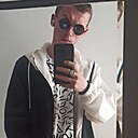 Знакомства: Андрей, 21 год, Междуреченск