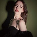 Знакомства: Карина, 22 года, Санкт-Петербург