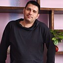 Знакомства: Артур, 37 лет, Березники