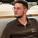 Знакомства: Евгений, 24 года, Новомосковск