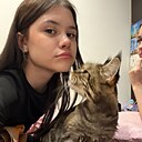 Знакомства: Дина, 22 года, Омск