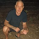 Знакомства: Дмитро, 34 года, Кривой Рог