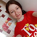 Знакомства: Елена, 30 лет, Усолье-Сибирское