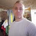 Знакомства: Дима, 26 лет, Киевский