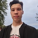Знакомства: Роман, 18 лет, Слободской