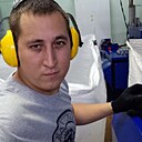 Знакомства: Ильнарик, 29 лет, Лениногорск
