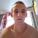 Знакомства: Кирилл, 22 года, Рубцовск