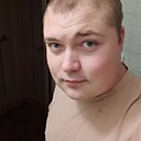 Знакомства: Дима, 27 лет, Новозыбков