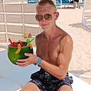 Знакомства: Yevhenii, 32 года, Прага