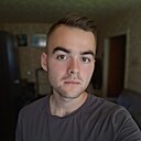 Знакомства: Кирилл, 20 лет, Новополоцк