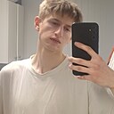 Знакомства: Евгений, 21 год, Брест