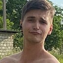 Знакомства: Иван, 23 года, Лабинск