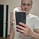 Знакомства: Евгений, 31 год, Усть-Лабинск