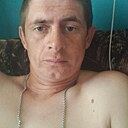 Знакомства: Yurik, 29 лет, Урень