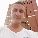 Знакомства: Олег, 20 лет, Камышин