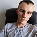 Знакомства: Данила, 24 года, Петропавловск
