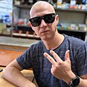 Знакомства: Толик, 25 лет, Уральск