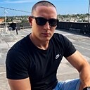 Знакомства: Василий, 29 лет, Золочев (Львовская Обл)