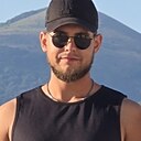 Знакомства: Сергей, 24 года, Геленджик