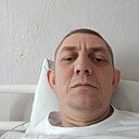 Знакомства: Виктор, 38 лет, Топки