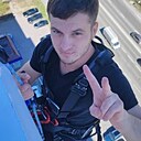 Знакомства: Андрей, 25 лет, Сургут