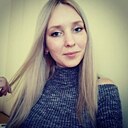Знакомства: Лена, 28 лет, Москва