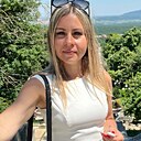 Знакомства: Виктория, 37 лет, Новосибирск