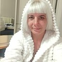 Знакомства: Виктория, 42 года, Саратов