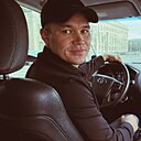 Знакомства: Александр, 35 лет, Москва