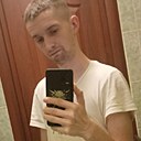Знакомства: Кирилл, 28 лет, Ульяновск