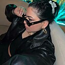Знакомства: Adelina, 30 лет, Алматы