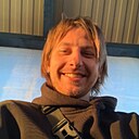 Знакомства: Денис, 25 лет, Новый Уренгой