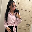 Знакомства: Ксения, 29 лет, Санкт-Петербург