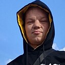 Знакомства: Максим, 23 года, Псков