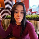 Знакомства: Карина, 24 года, Курган