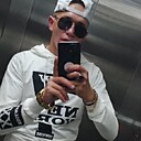 Знакомства: Максим, 24 года, Моршанск