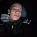 Знакомства: Павлик, 20 лет, Ковров