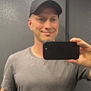 Знакомства: Кирилл, 36 лет, Москва