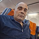 Знакомства: Саро, 45 лет, Якутск