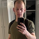 Знакомства: Дмитрий, 23 года, Апатиты