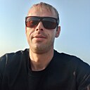Знакомства: Денис, 35 лет, Богданович