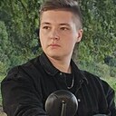 Знакомства: Максим, 25 лет, Несвиж