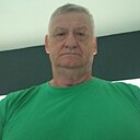 Знакомства: Олег, 63 года, Москва